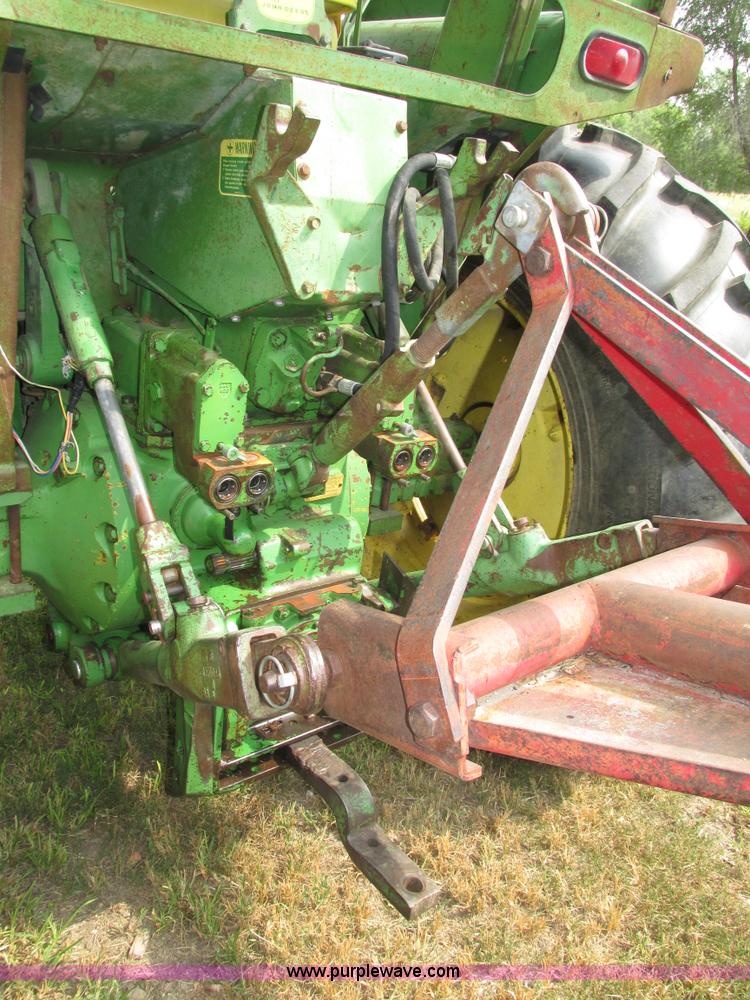 image for item H4510 1969 John Deere 4020 row crop tractor