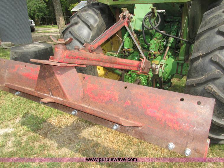 image for item H4510 1969 John Deere 4020 row crop tractor