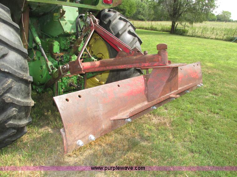 image for item H4510 1969 John Deere 4020 row crop tractor