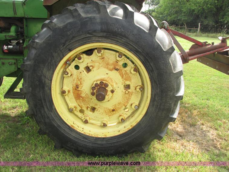 image for item H4510 1969 John Deere 4020 row crop tractor