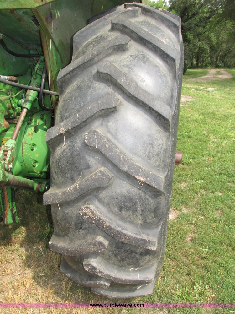 image for item H4510 1969 John Deere 4020 row crop tractor