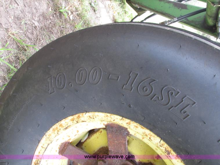 image for item H4510 1969 John Deere 4020 row crop tractor