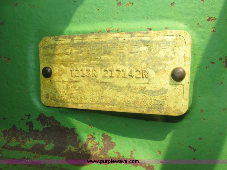 image for item H4510 1969 John Deere 4020 row crop tractor