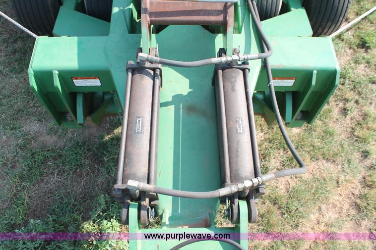 image for item H8126 2000 Great Plains 3010NT no-till grain drill