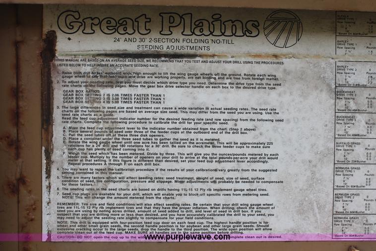 image for item H8126 2000 Great Plains 3010NT no-till grain drill