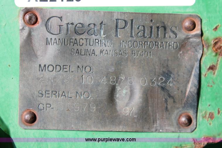 image for item H8126 2000 Great Plains 3010NT no-till grain drill