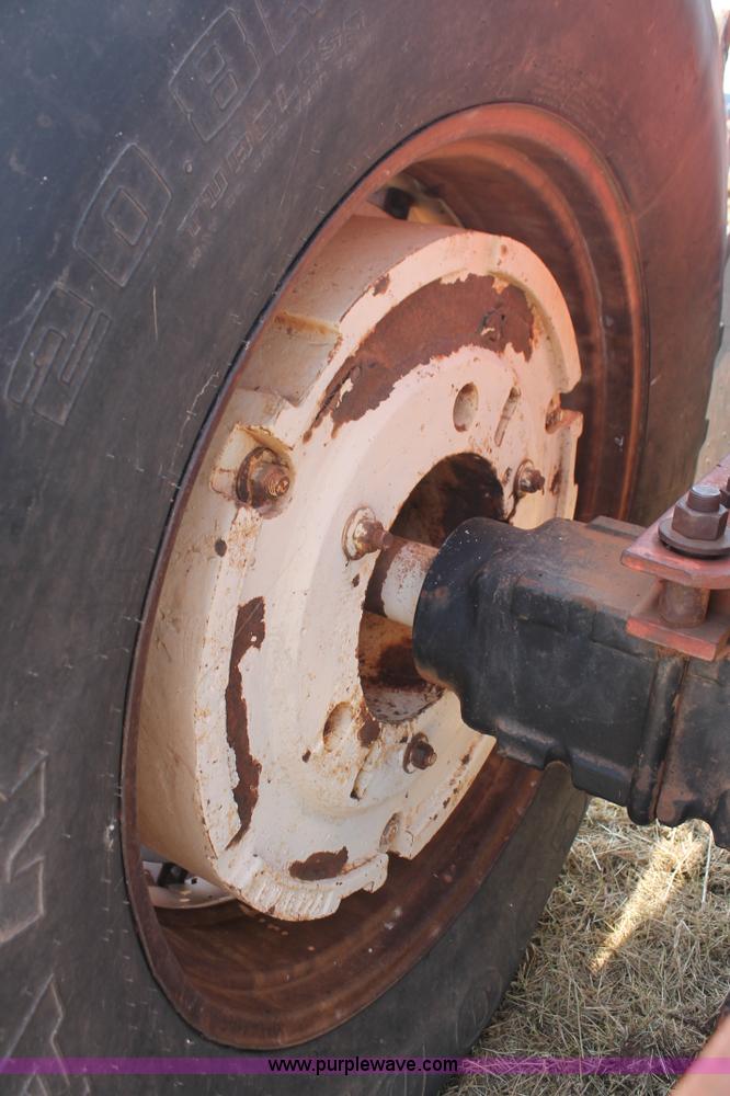 image for item H8127 1979 Allis Chalmers 7045 tractor