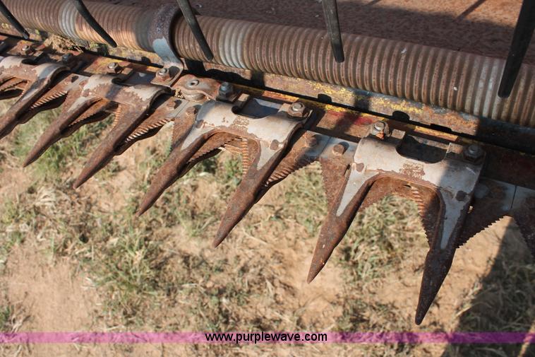 image for item H8131 1997 Case IH 1020 flex head