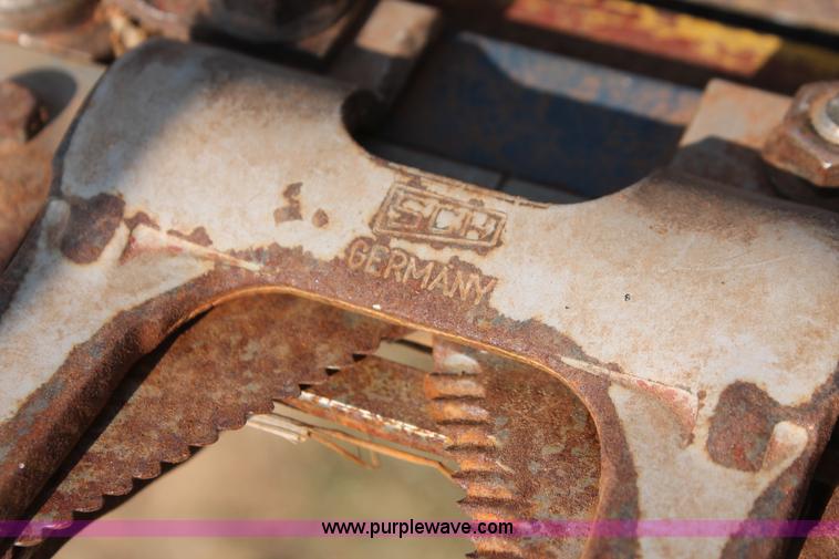 image for item H8131 1997 Case IH 1020 flex head