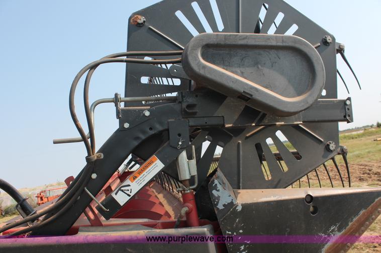 image for item H8131 1997 Case IH 1020 flex head