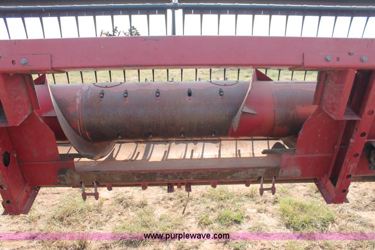 image for item H8131 1997 Case IH 1020 flex head