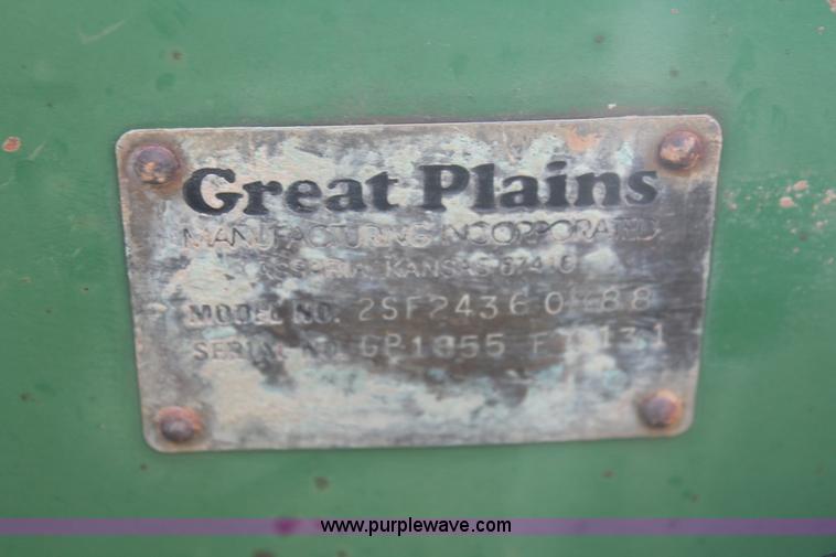 image for item H8136 Great Plains Solid Stand grain drill