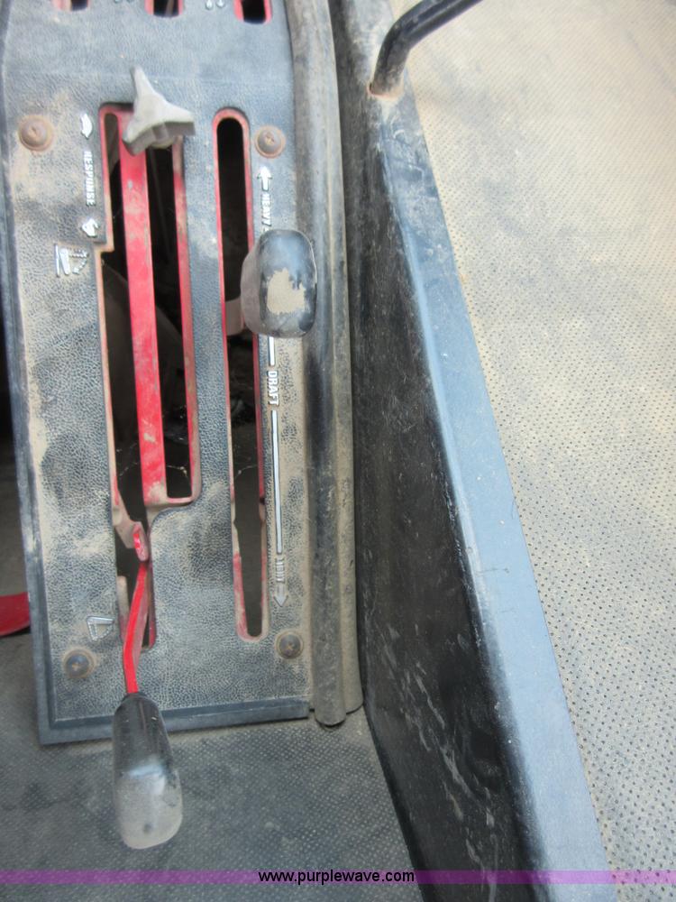 image for item I2017 1979 International 1586 tractor