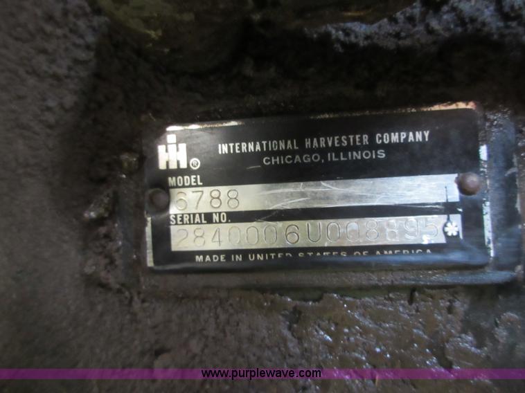 image for item I2017 1979 International 1586 tractor