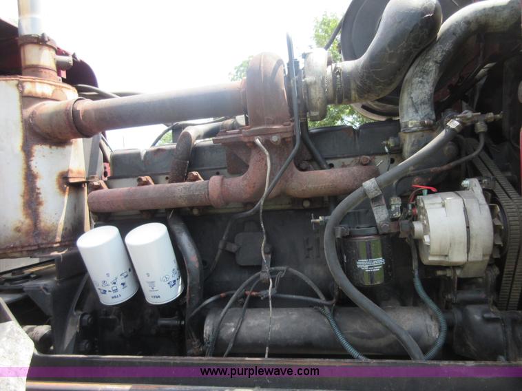 image for item I2018 1984 International 6788 (2+2) 4WD tractor