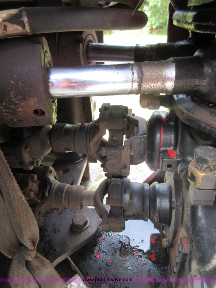 image for item I2018 1984 International 6788 (2+2) 4WD tractor