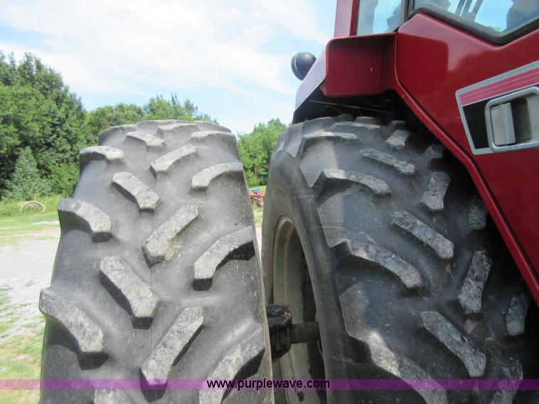 image for item I2018 1984 International 6788 (2+2) 4WD tractor