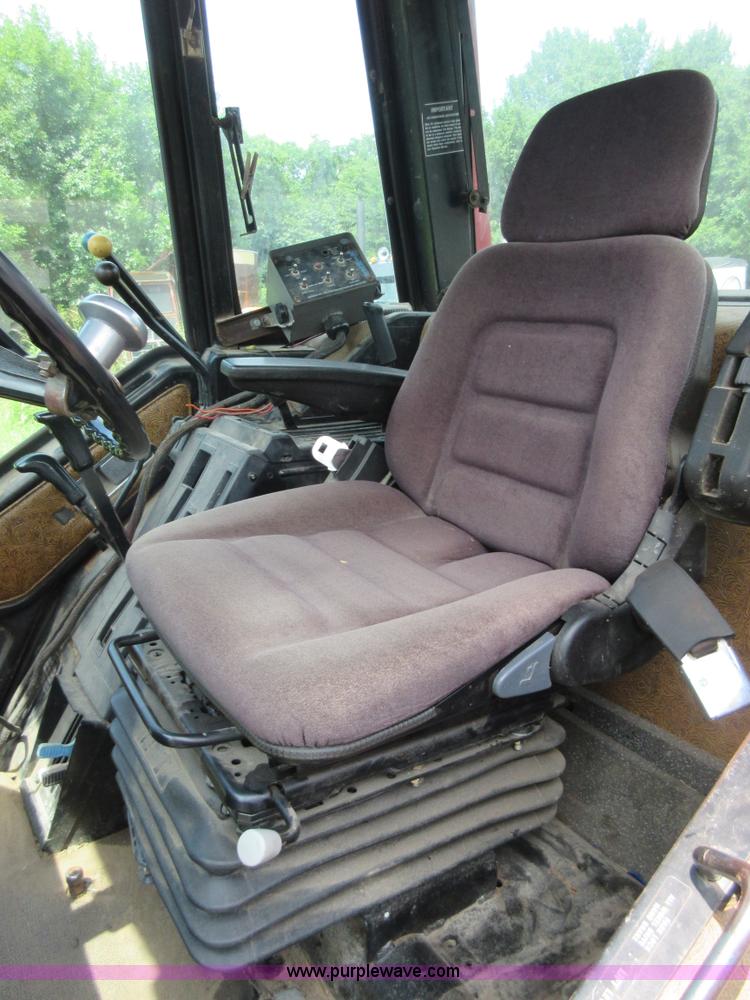 image for item I2018 1984 International 6788 (2+2) 4WD tractor