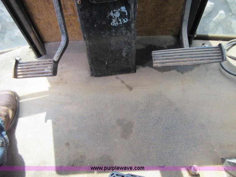 image for item I2018 1984 International 6788 (2+2) 4WD tractor