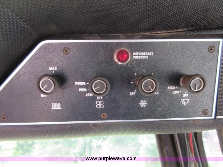 image for item I2018 1984 International 6788 (2+2) 4WD tractor