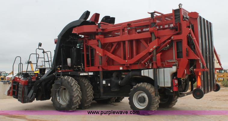 image for item J1459 2007 Case IH Module Express 625 cotton picker