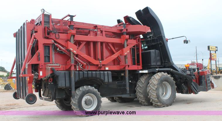 image for item J1459 2007 Case IH Module Express 625 cotton picker