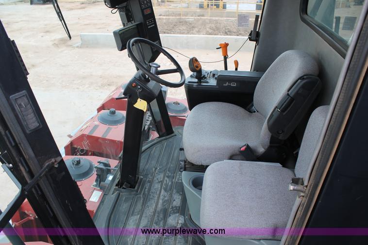 image for item J1459 2007 Case IH Module Express 625 cotton picker