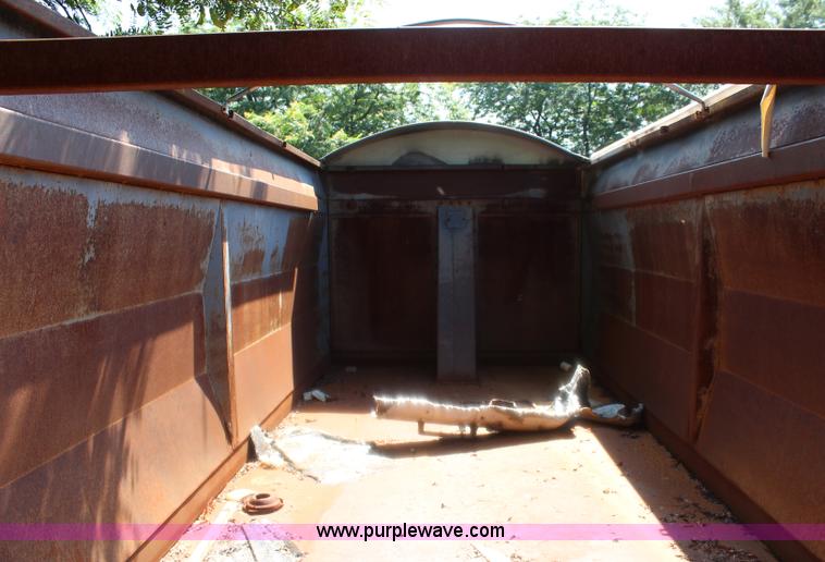 image for item J5829 Grain bed