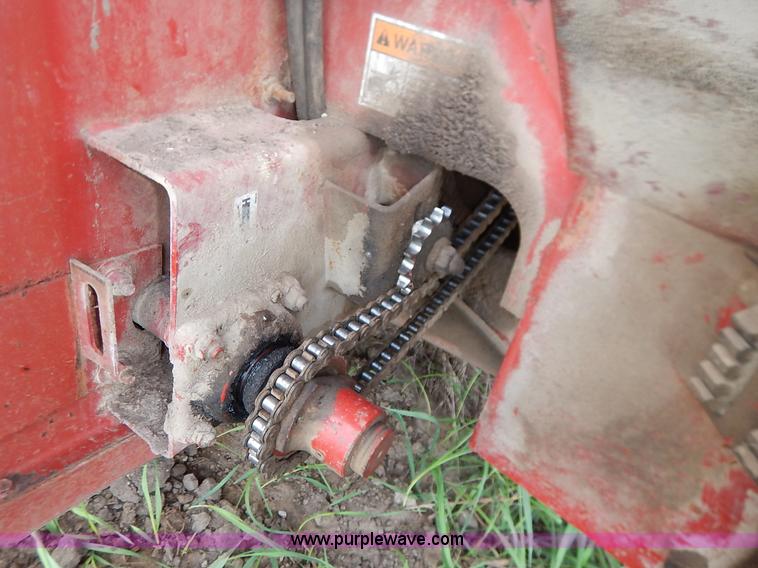 image for item J6449 New Holland 3114 manure spreader