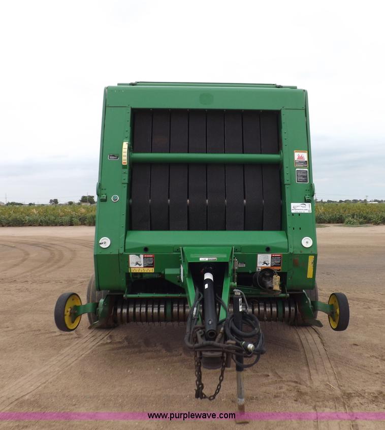 image for item J6869 2003 John Deere 567 Mega Wide round baler