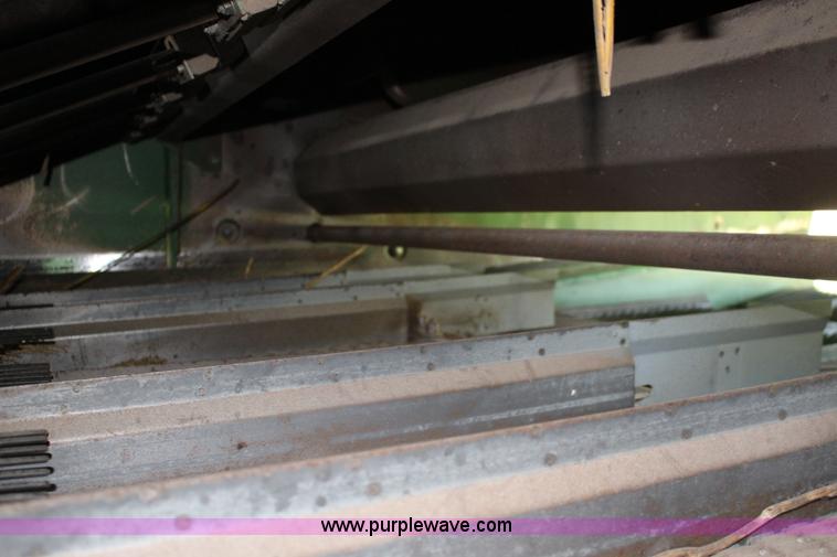 image for item K1067 1989 John Deere 9600 combine