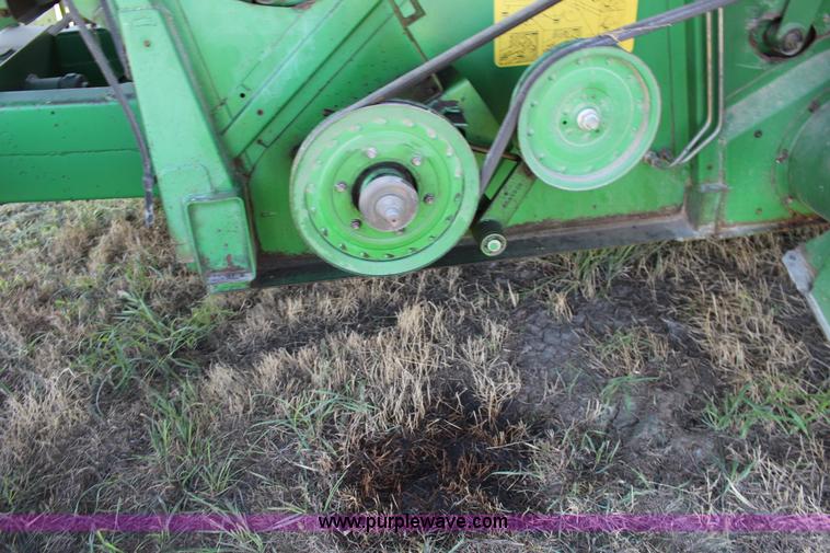 image for item K1067 1989 John Deere 9600 combine