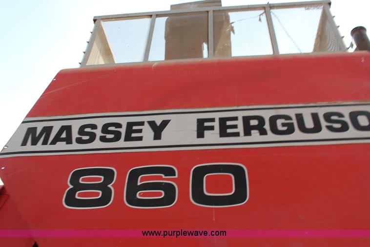 image for item K1077 1982 Massey-Ferguson 860 combine