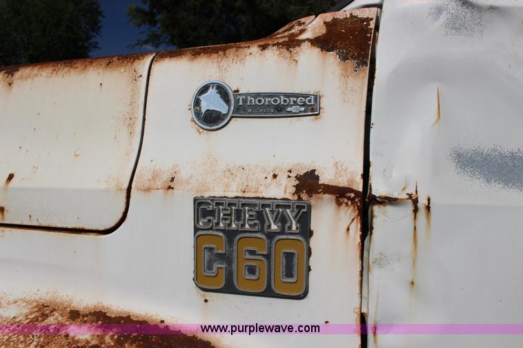 image for item K1078 1974 Chevrolet C60 grain truck