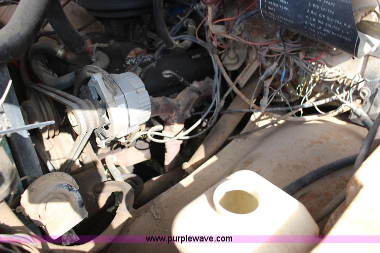 image for item K1078 1974 Chevrolet C60 grain truck