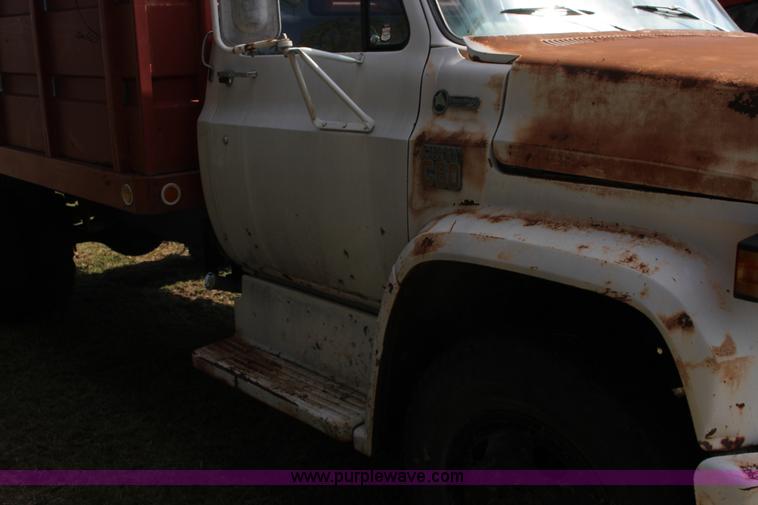 image for item K1078 1974 Chevrolet C60 grain truck