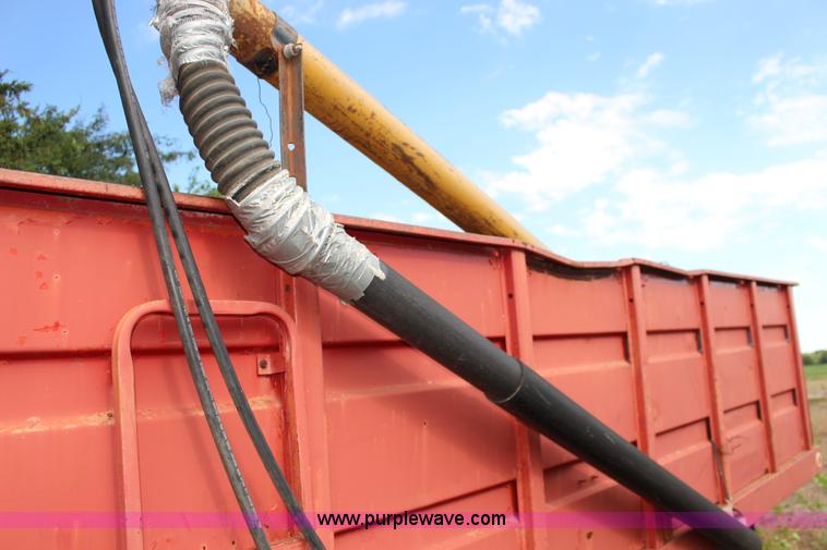 image for item K1078 1974 Chevrolet C60 grain truck