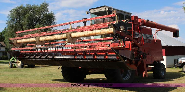 image for item K1079 1984 Massey-Ferguson 860 combine