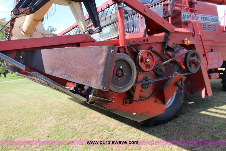 image for item K1079 1984 Massey-Ferguson 860 combine