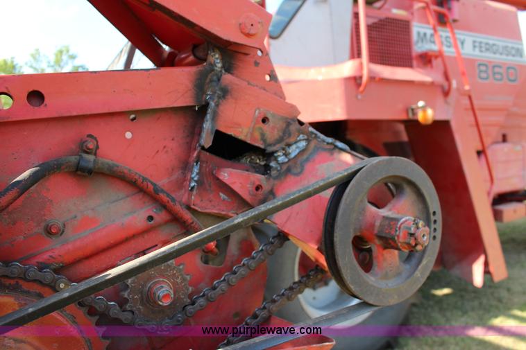 image for item K1079 1984 Massey-Ferguson 860 combine