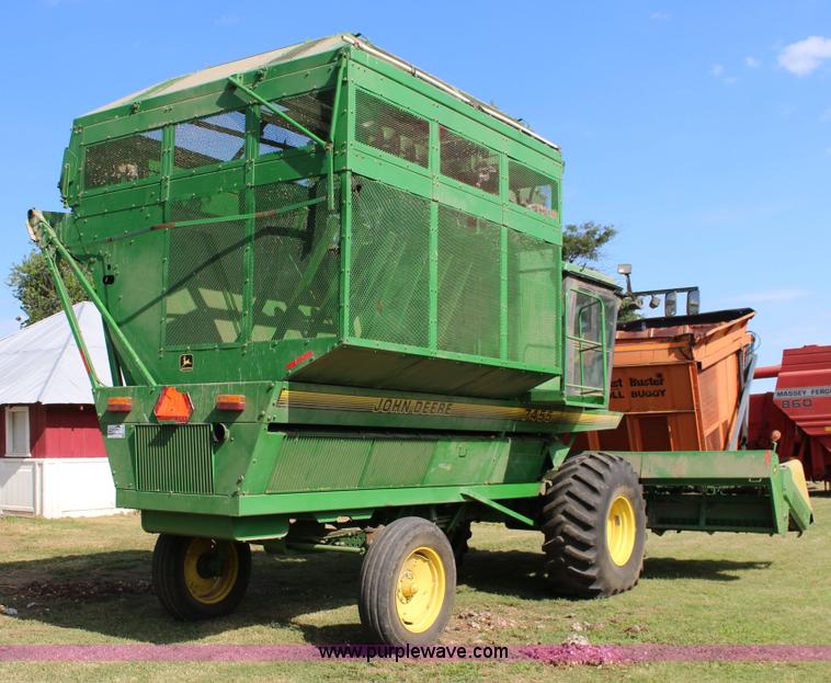 image for item K1080 1997 John Deere 7455 6R30 cotton stripper