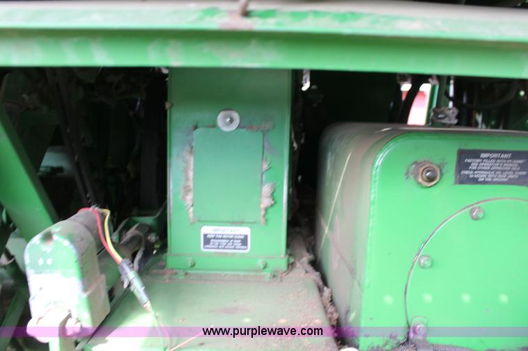 image for item K1080 1997 John Deere 7455 6R30 cotton stripper