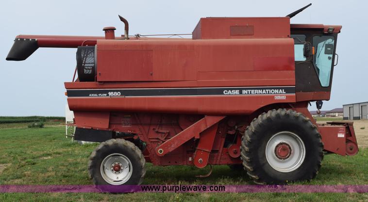 image for item K6214 1990 Case IH 1680 Axial Flow combine