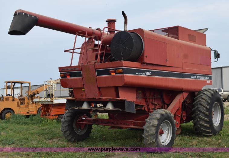 image for item K6214 1990 Case IH 1680 Axial Flow combine