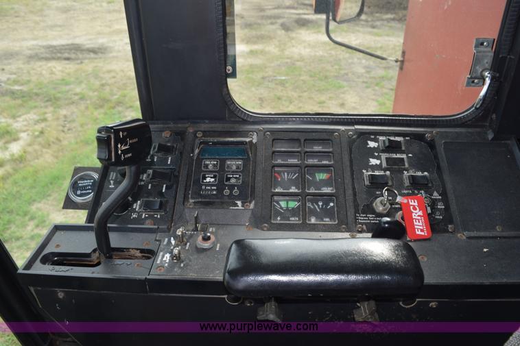 image for item K6214 1990 Case IH 1680 Axial Flow combine