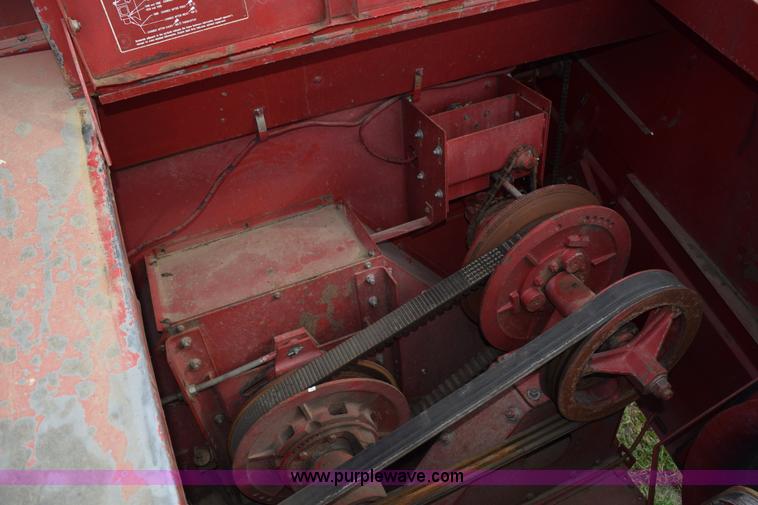 image for item K6214 1990 Case IH 1680 Axial Flow combine