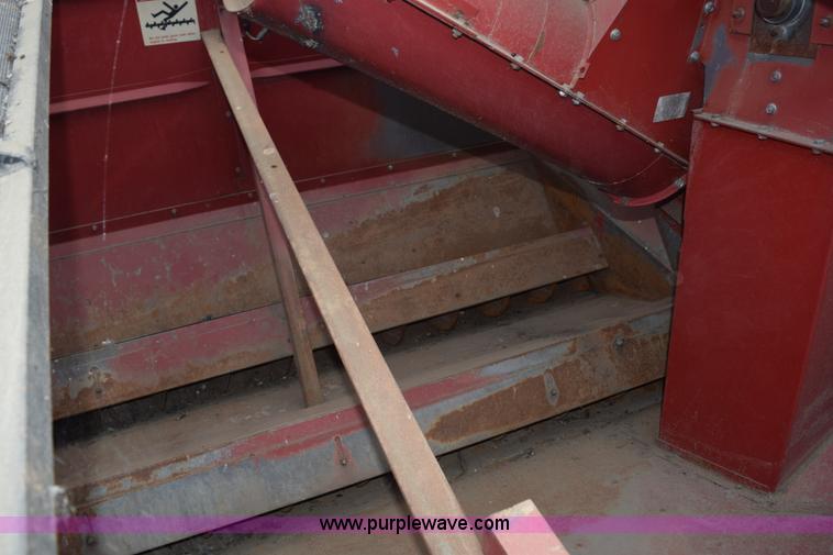 image for item K6214 1990 Case IH 1680 Axial Flow combine