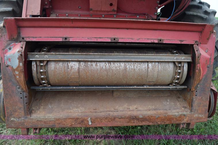 image for item K6214 1990 Case IH 1680 Axial Flow combine