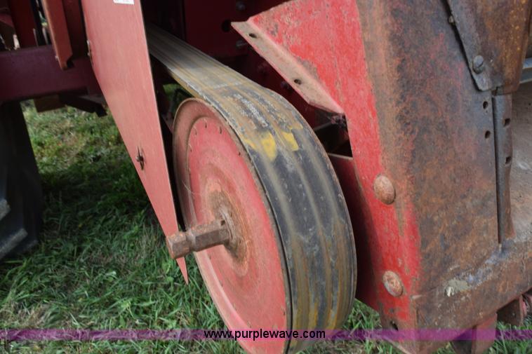 image for item K6214 1990 Case IH 1680 Axial Flow combine