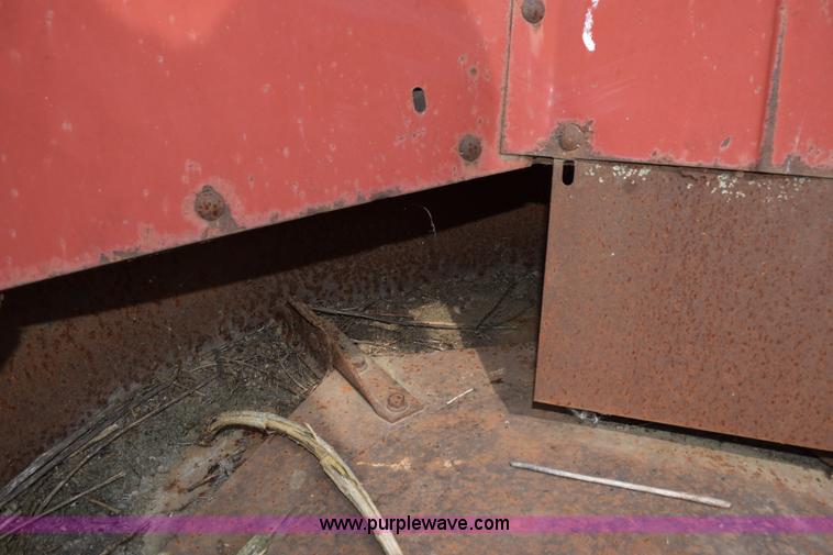 image for item K6223 New Holland 40 silage blower